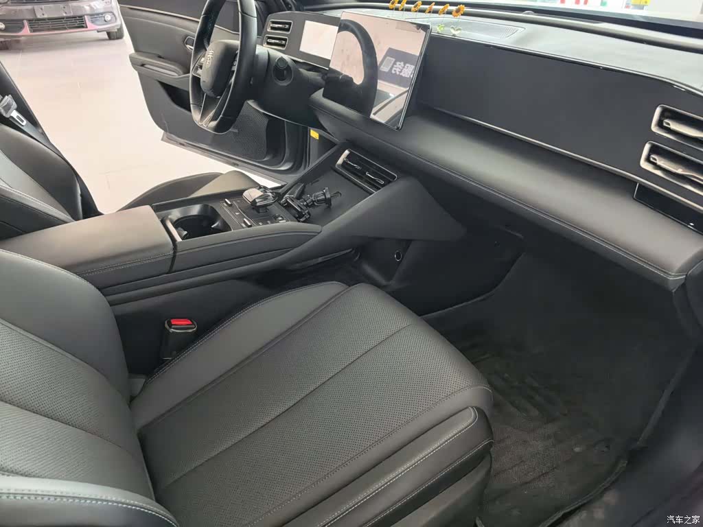 BYD Qin, 2024 16
