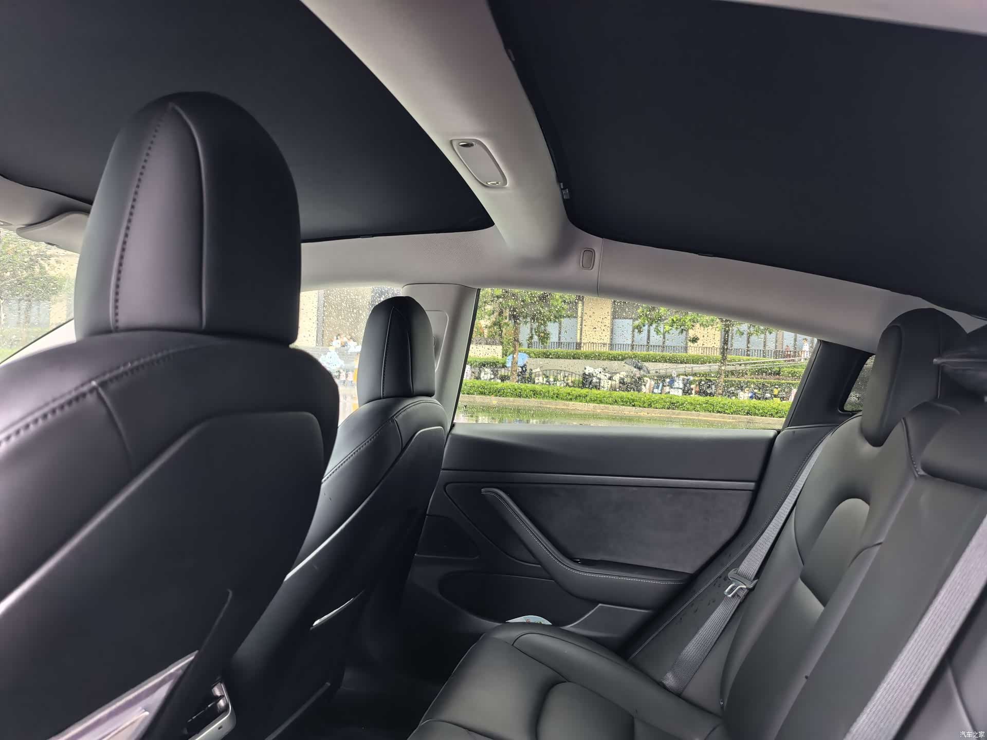 Tesla Model 3, 2020 10