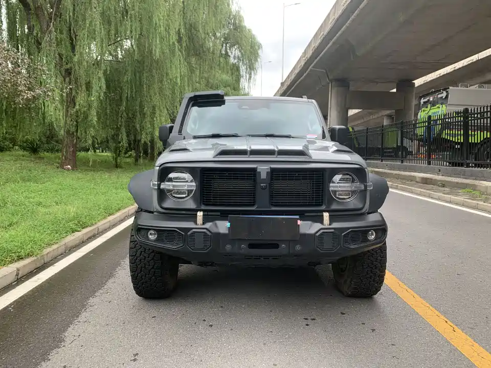 Tank 300 Tank 300