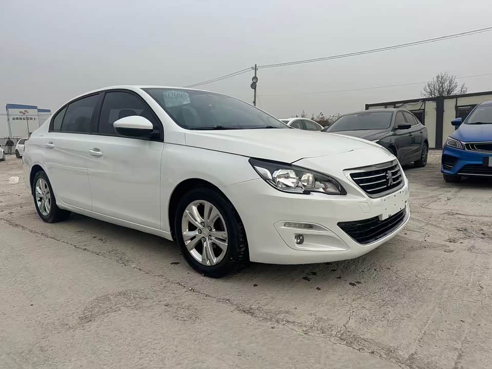 Peugeot 408