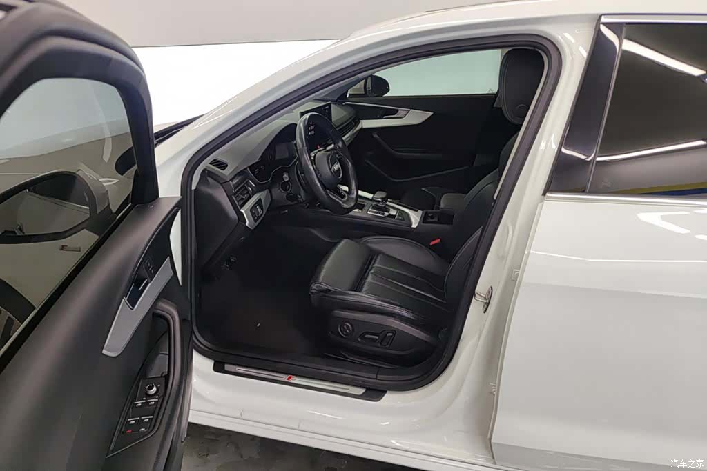 Audi A4L, 2022 9