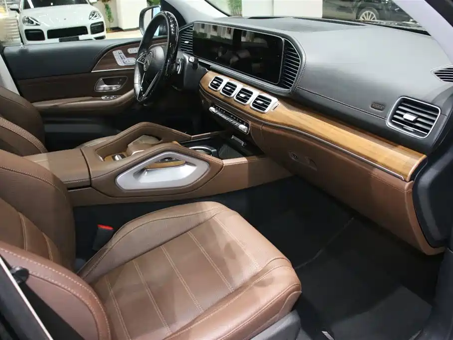 Mercedes-Benz GLS