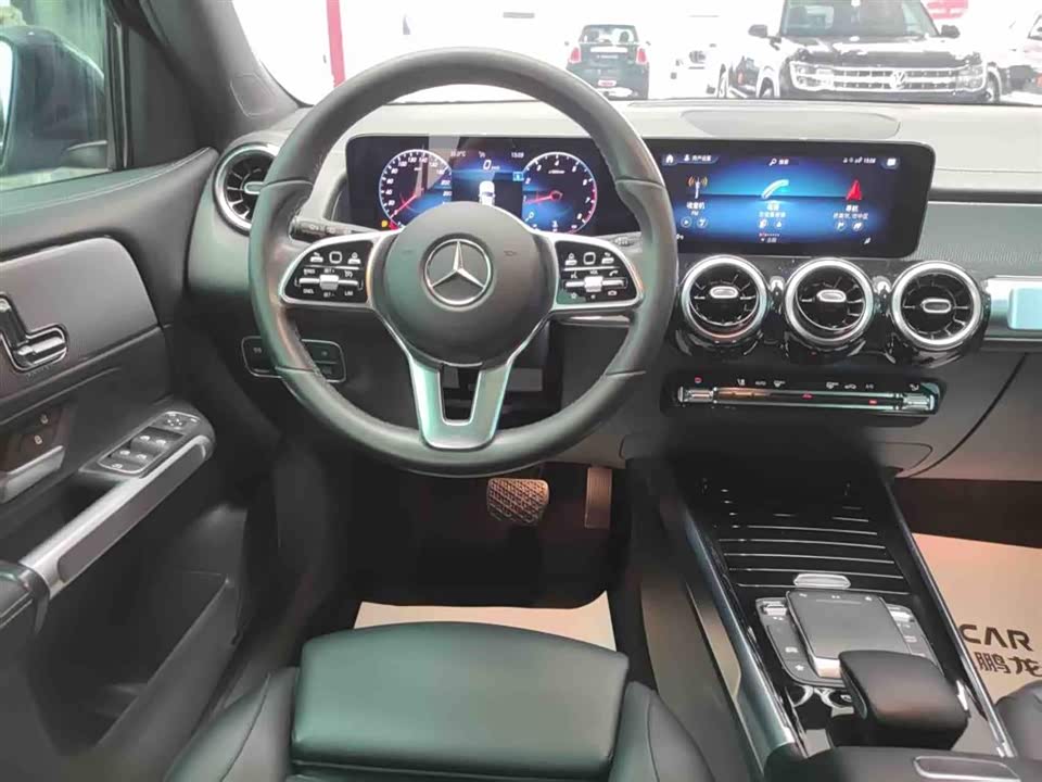Mercedes-Benz GLB