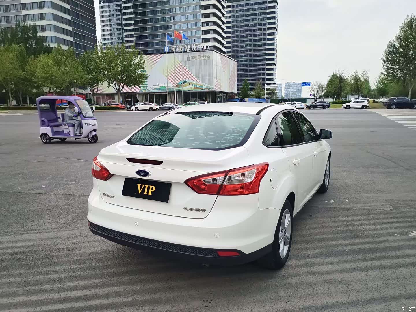 Ford Focus, 2014 7