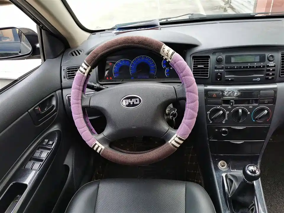 BYD F3