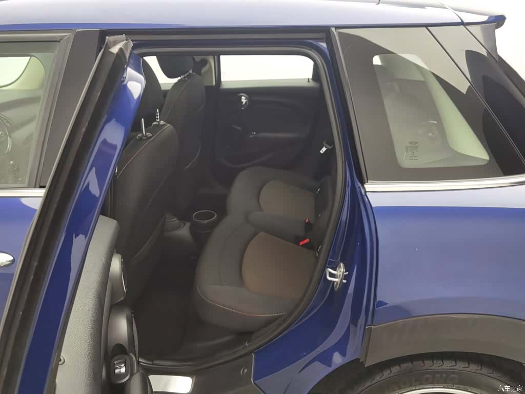 Mini ONE, 2016 15