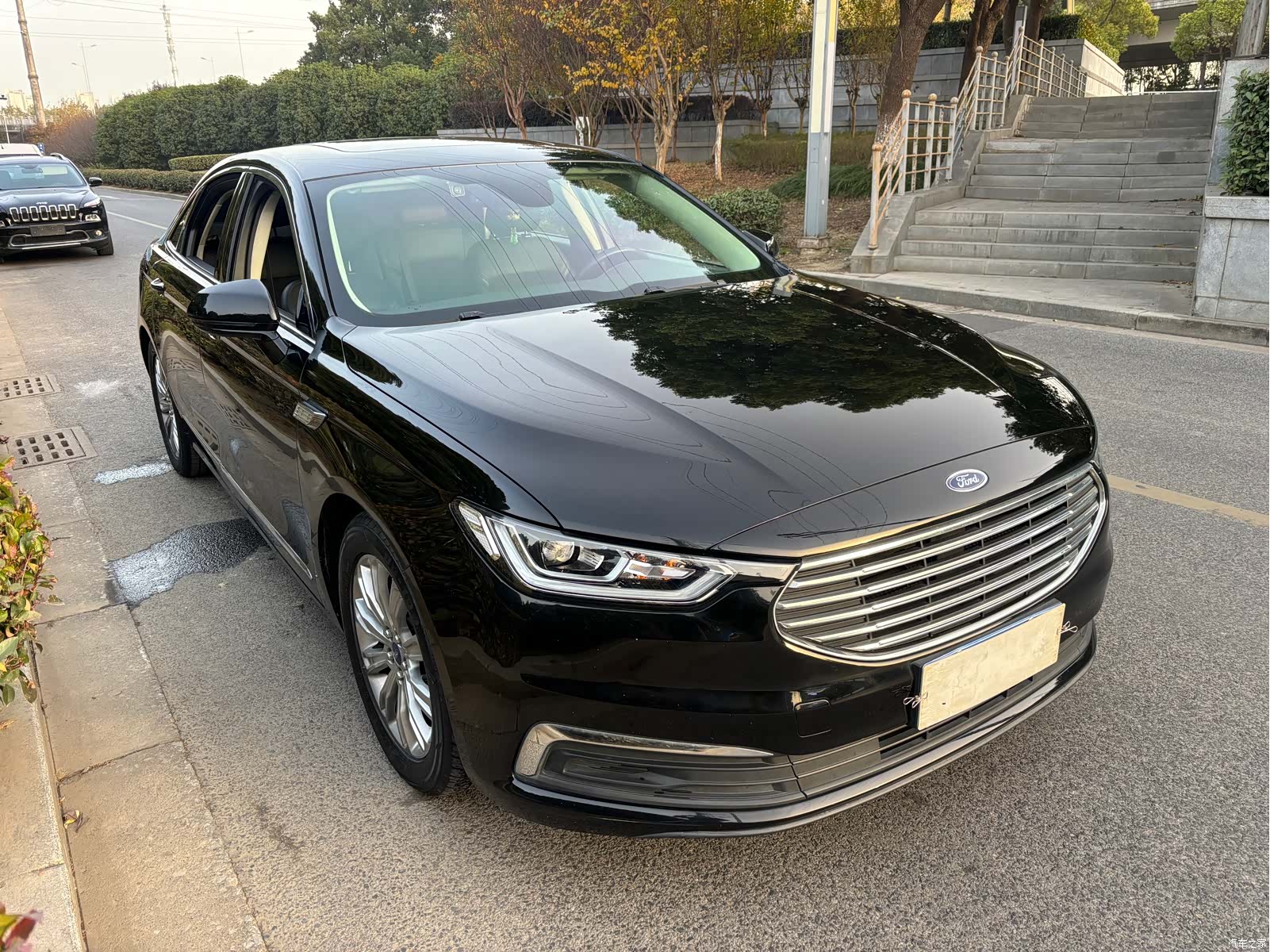 Ford Taurus, 2020 3