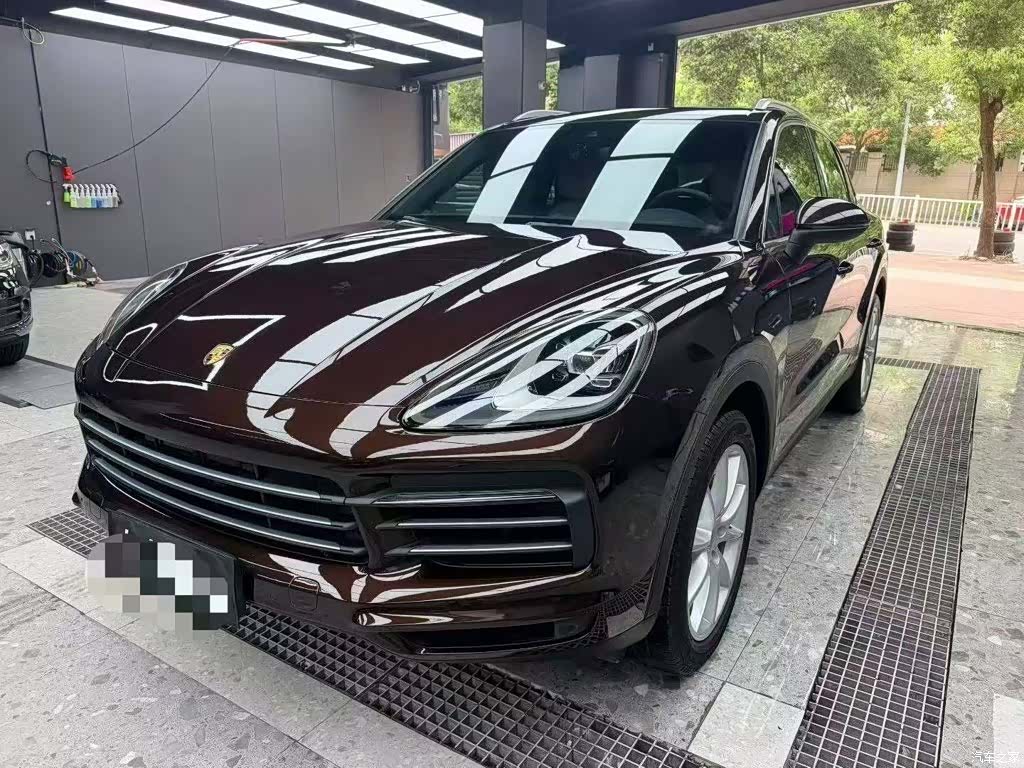 Porsche Cayenne, 2020 1