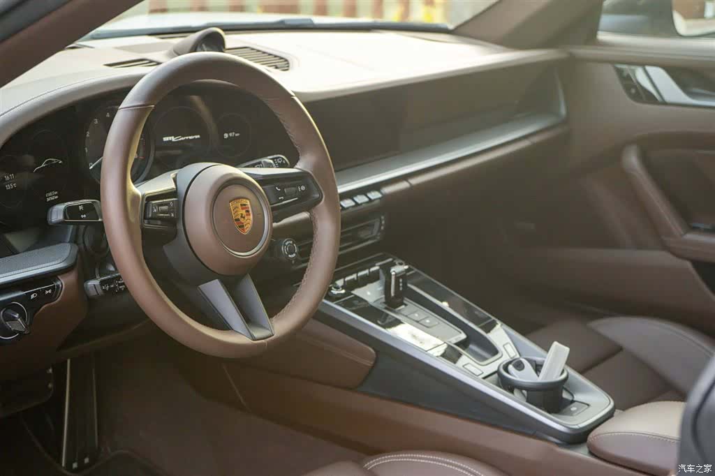 Porsche 911, 2020 9