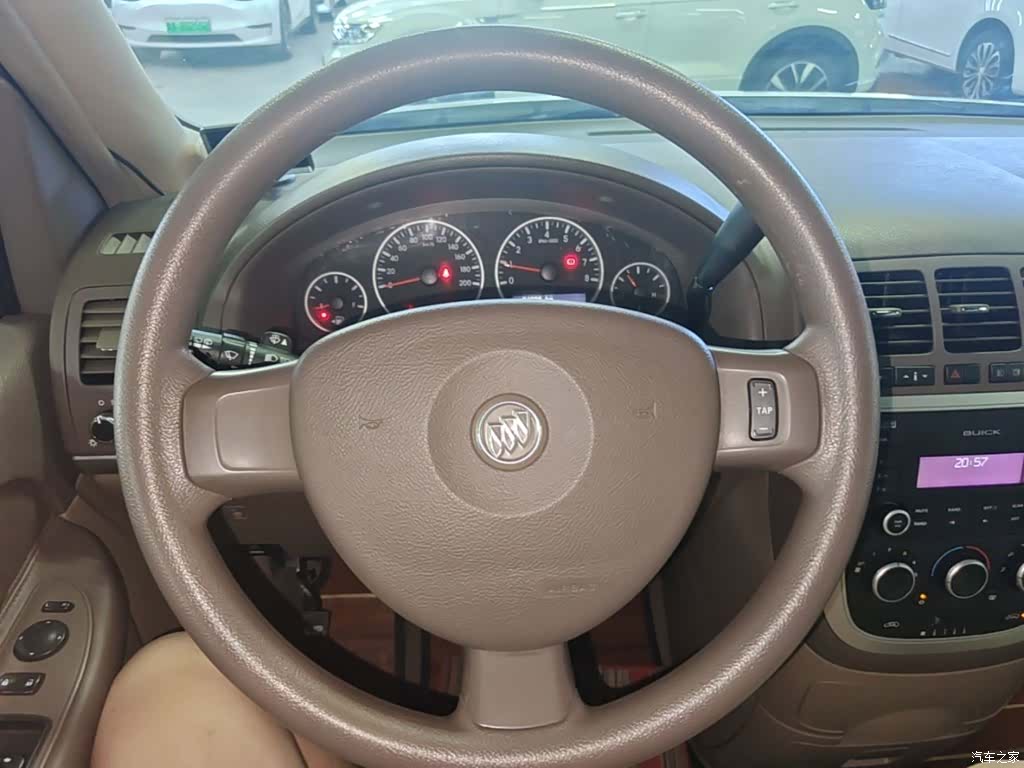 Buick GL8, 2017 11