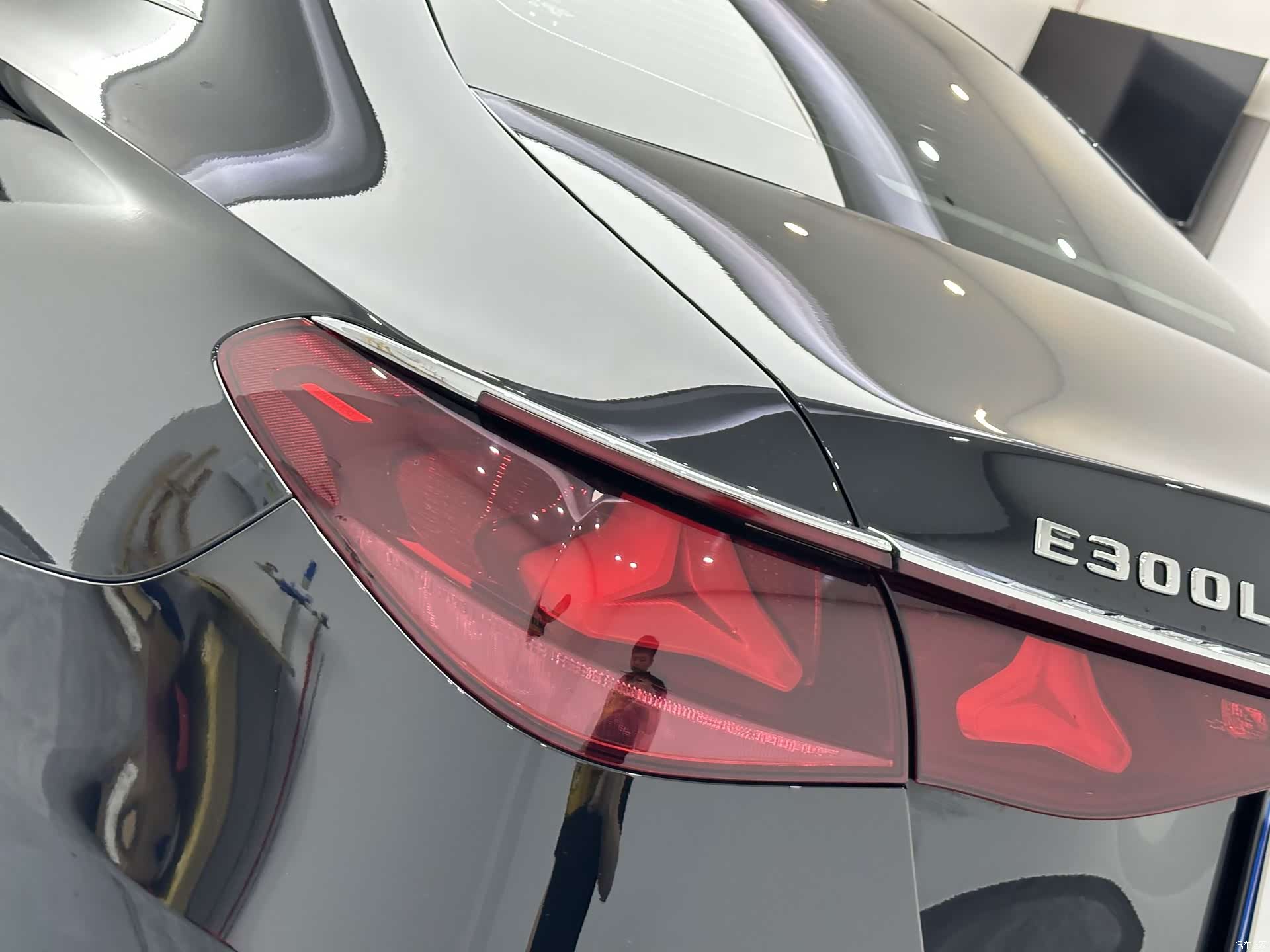 Mercedes-Benz E-Class, 2025 22