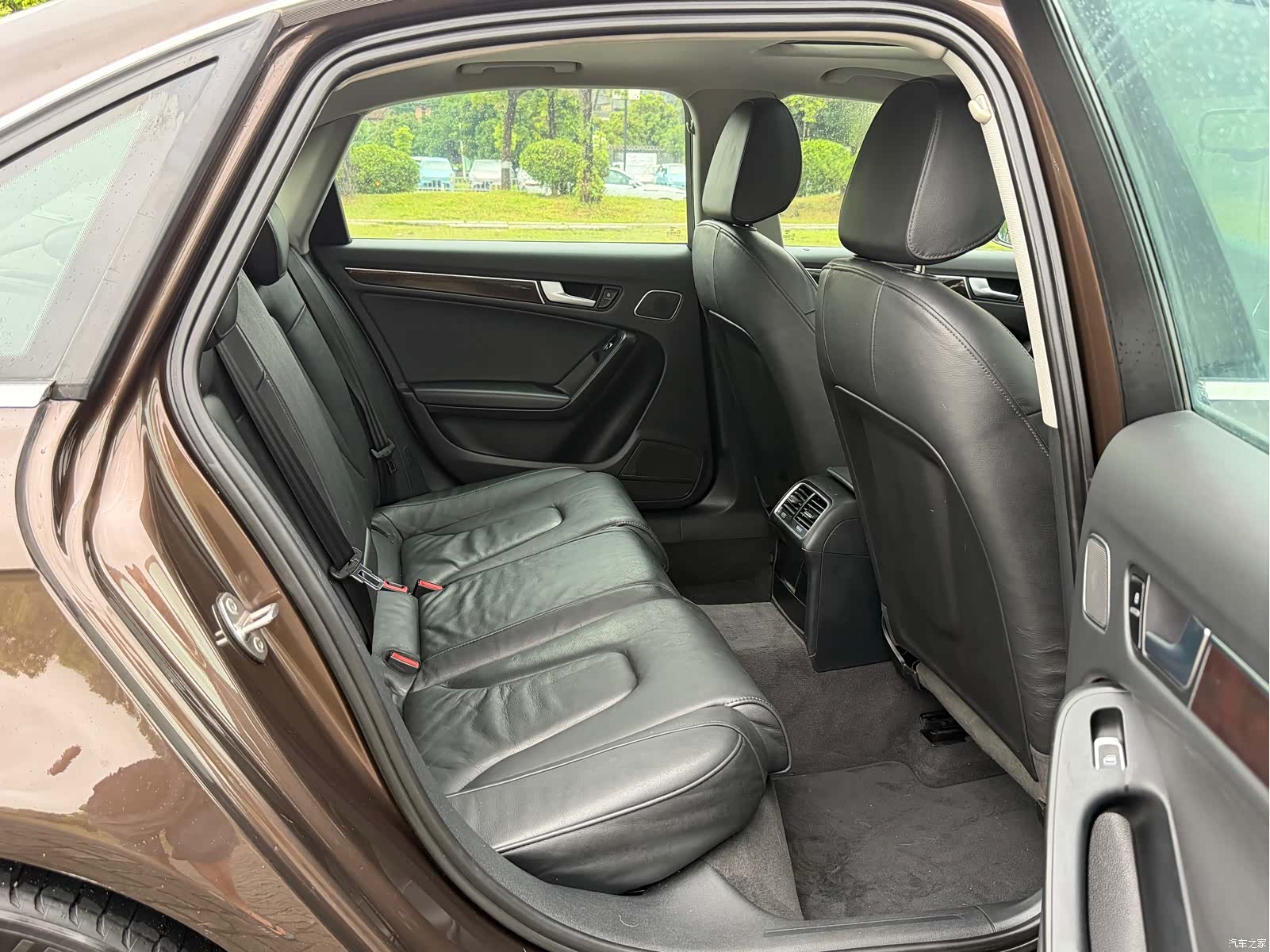 Audi A4L, 2016 12