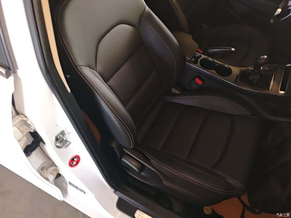 Geely Emgrand, 2018 25