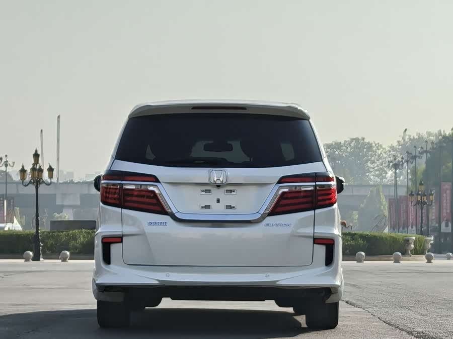 Honda Elysion 2017, фото 5