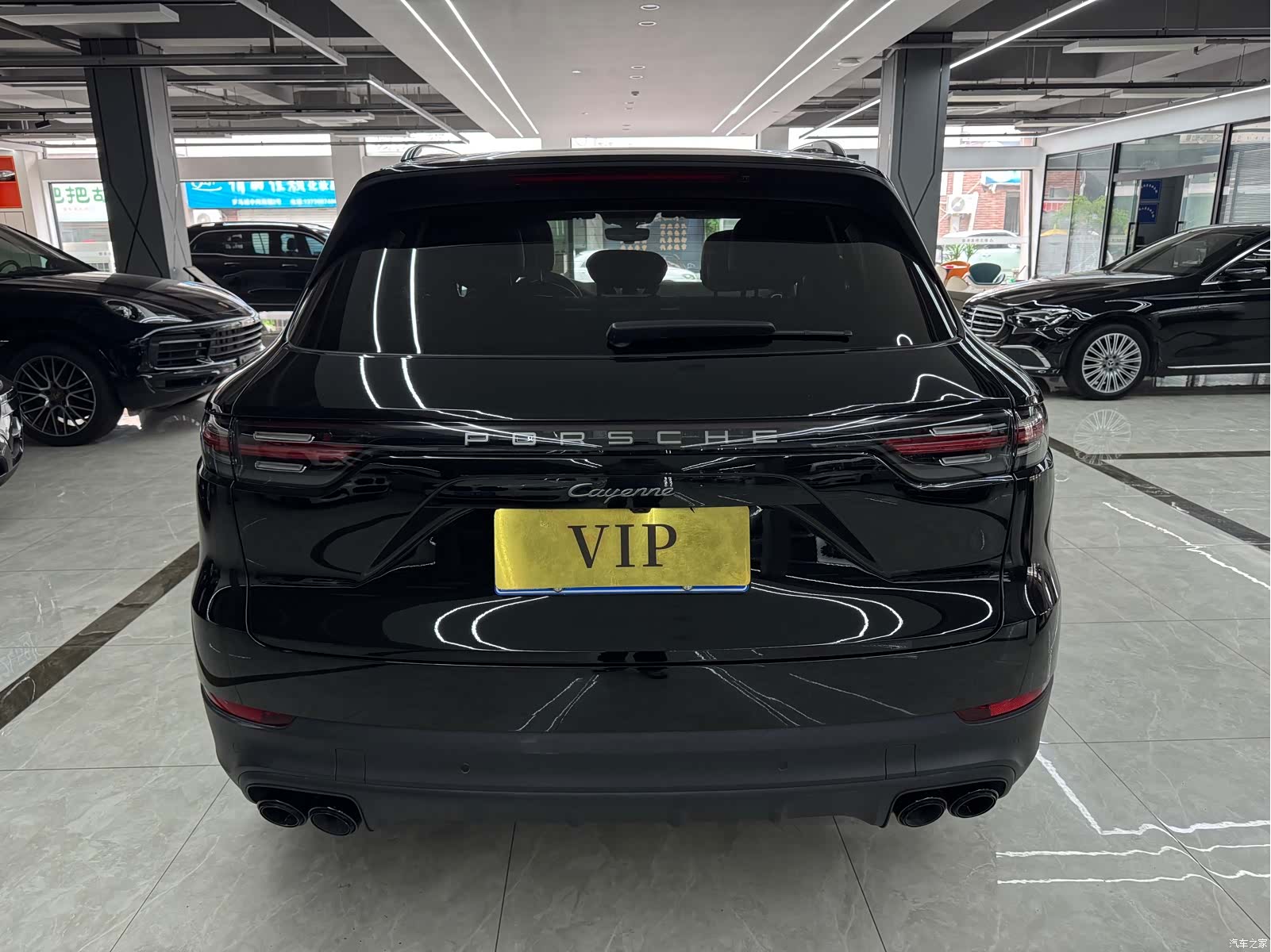 Porsche Cayenne, 2023 все фото