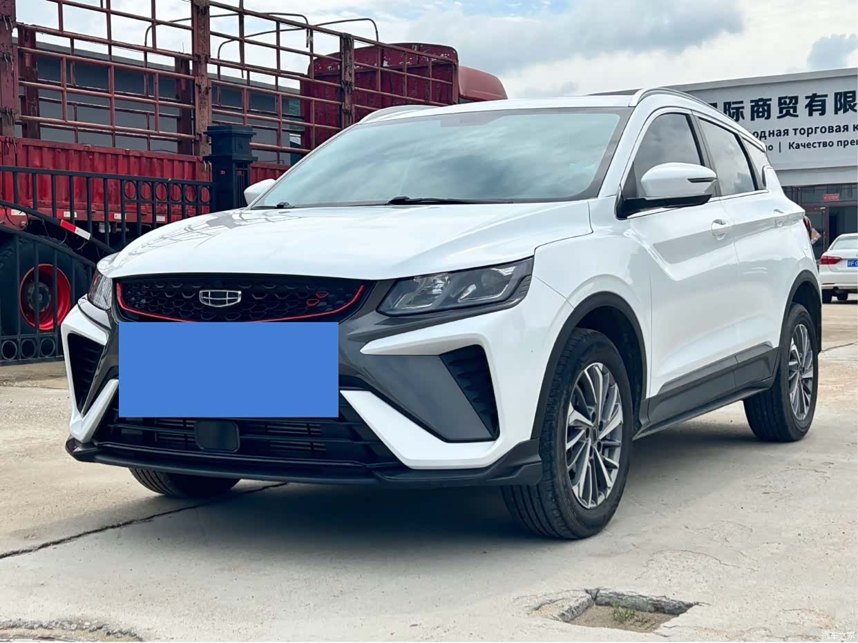Geely Coolray, 2022 1