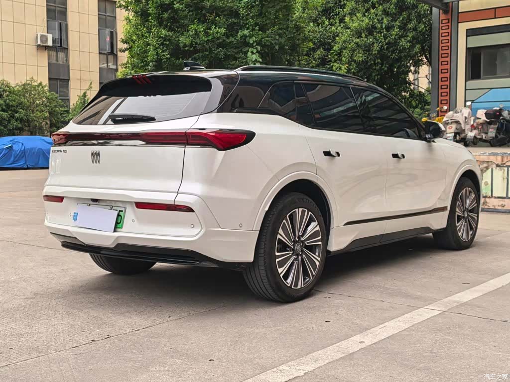 Buick E5, 2024 18