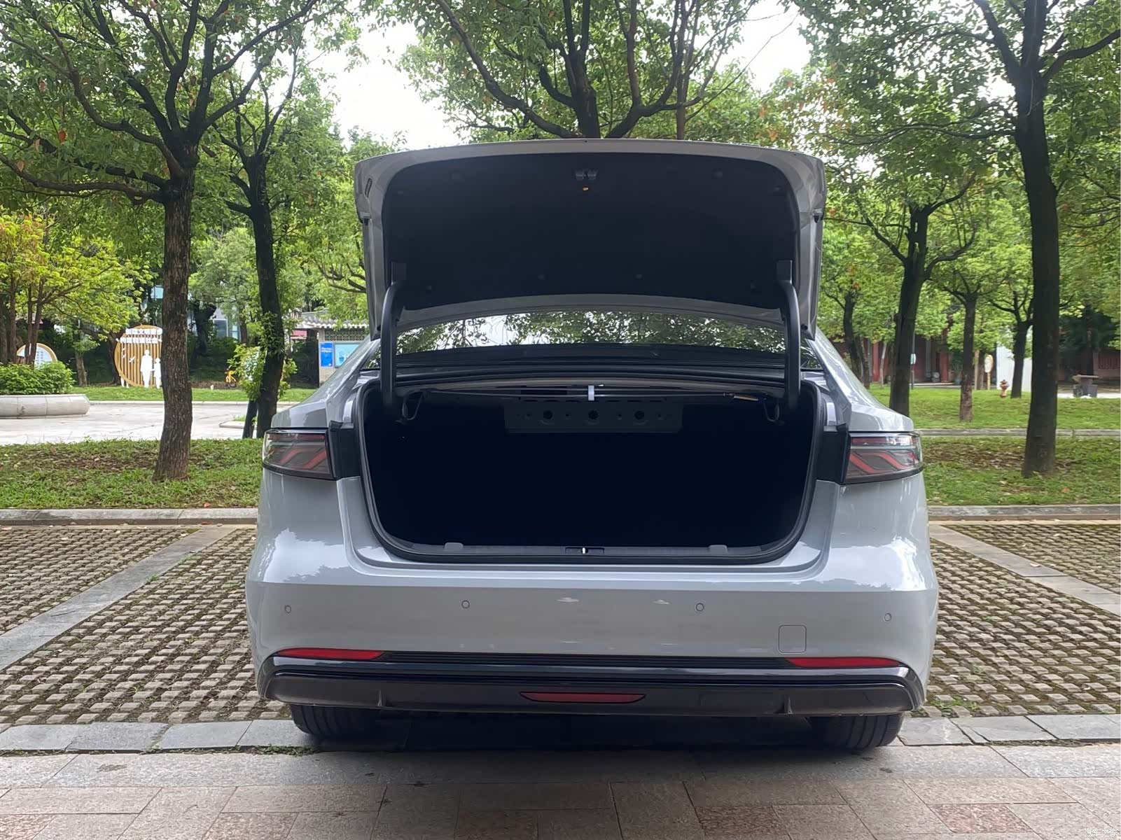 Chery A8L, 2025 19