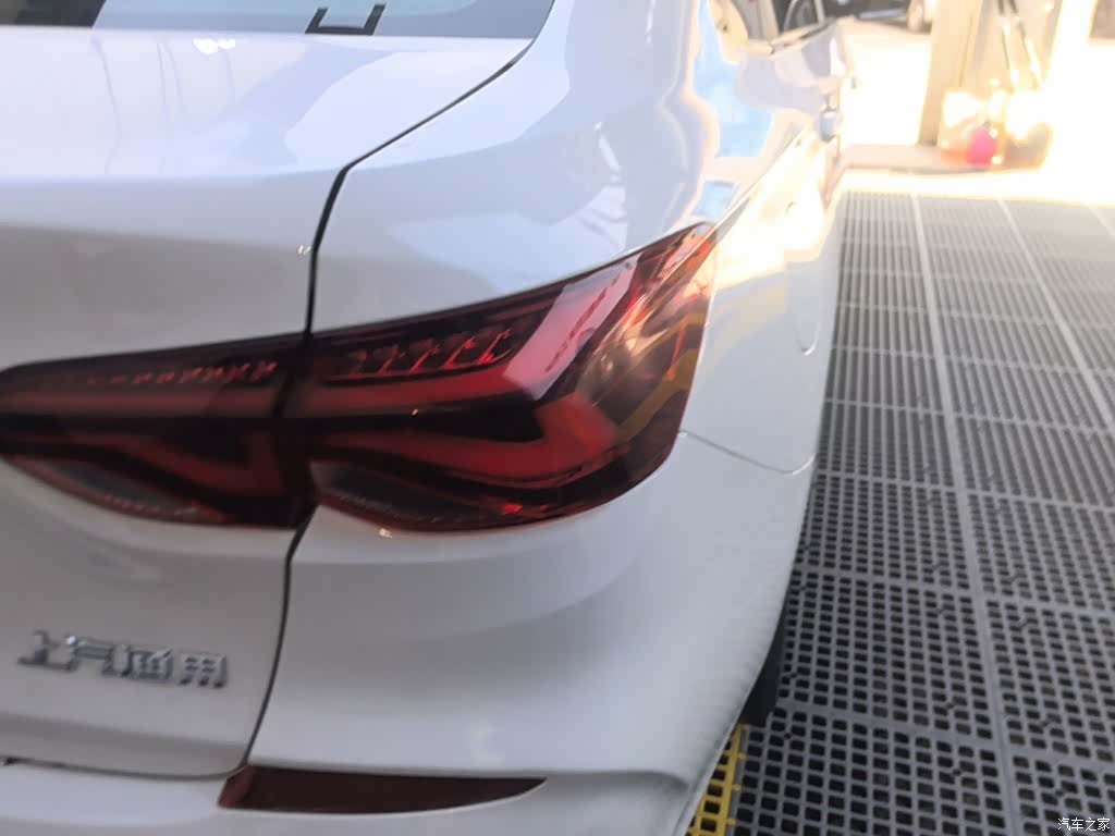 Chevrolet 320, 2022 8