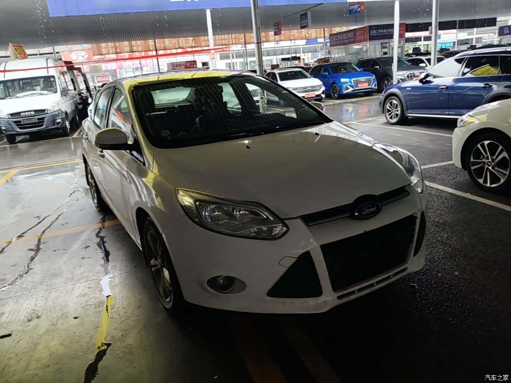 Ford Focus, 2015 4
