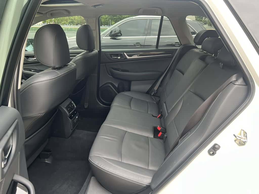 Subaru Outback, 2017 8