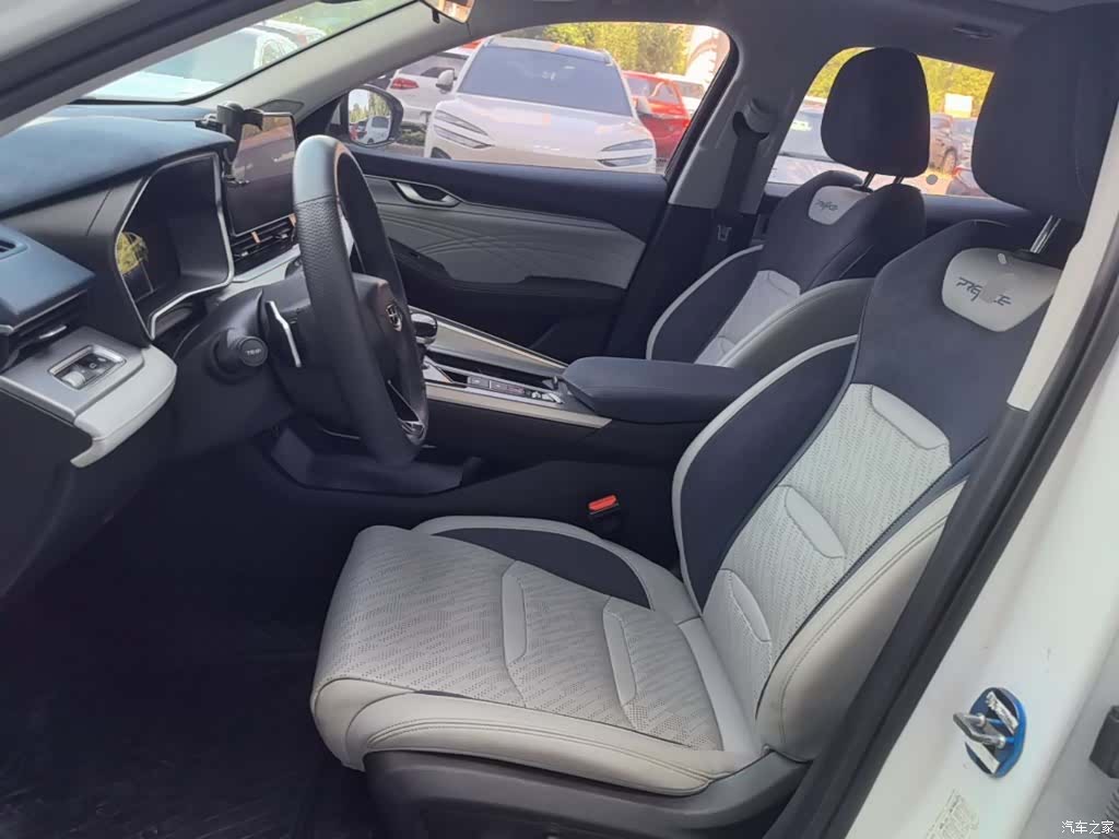 Geely Preface, 2021 15
