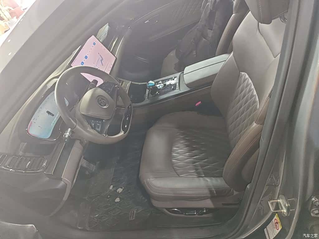 BYD Han, 2022 15
