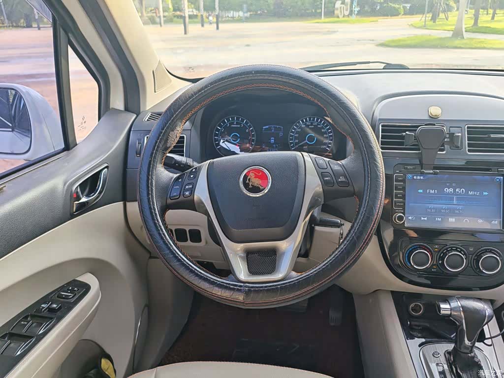 DongFeng XV, 2015 3