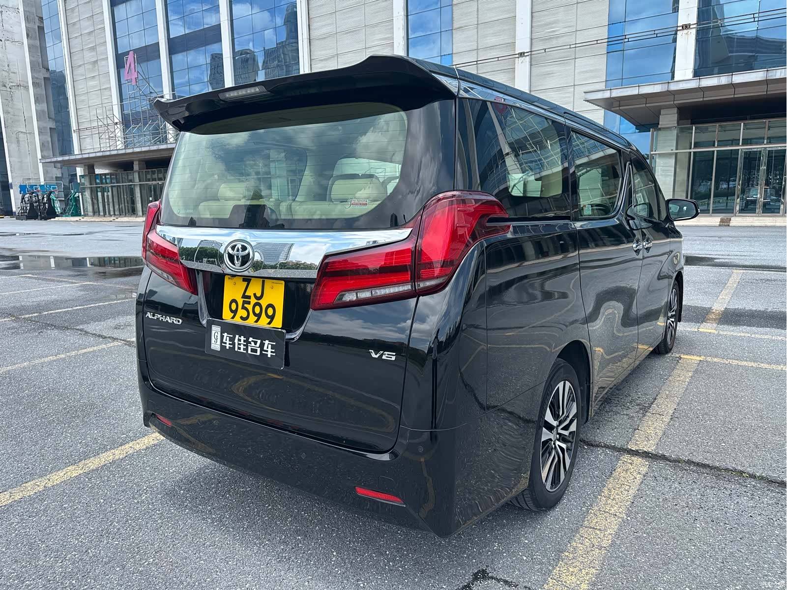 Toyota Alphard, 2019 6