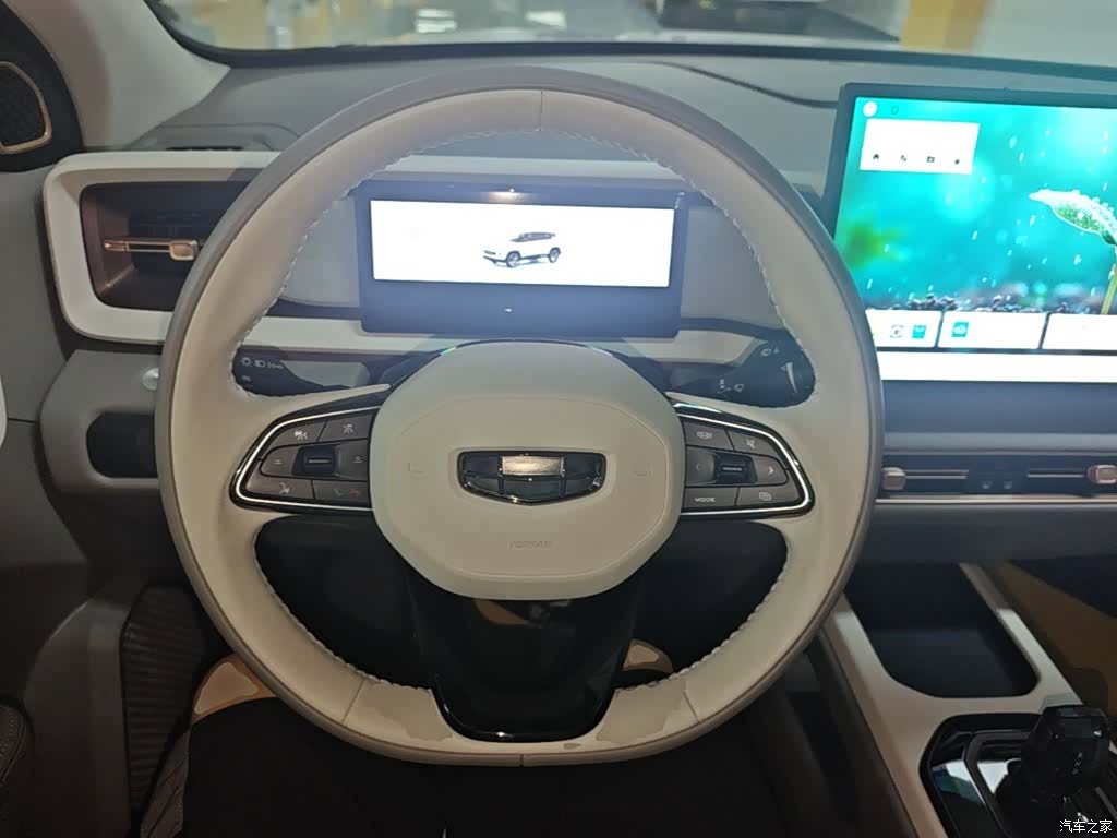 Geely Icon, 2025 11