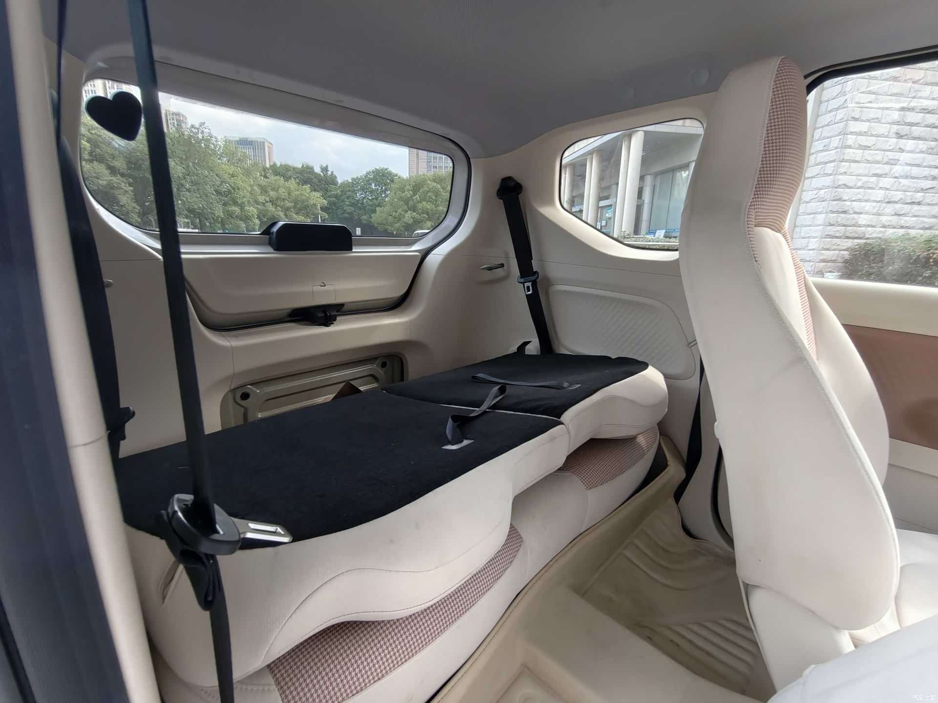 Wuling MINIEV, 2025 14