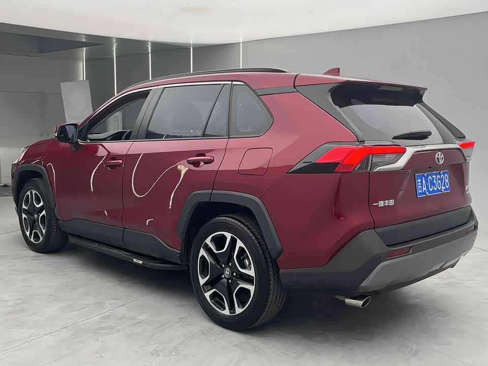 Toyota RAV4 Rongfang