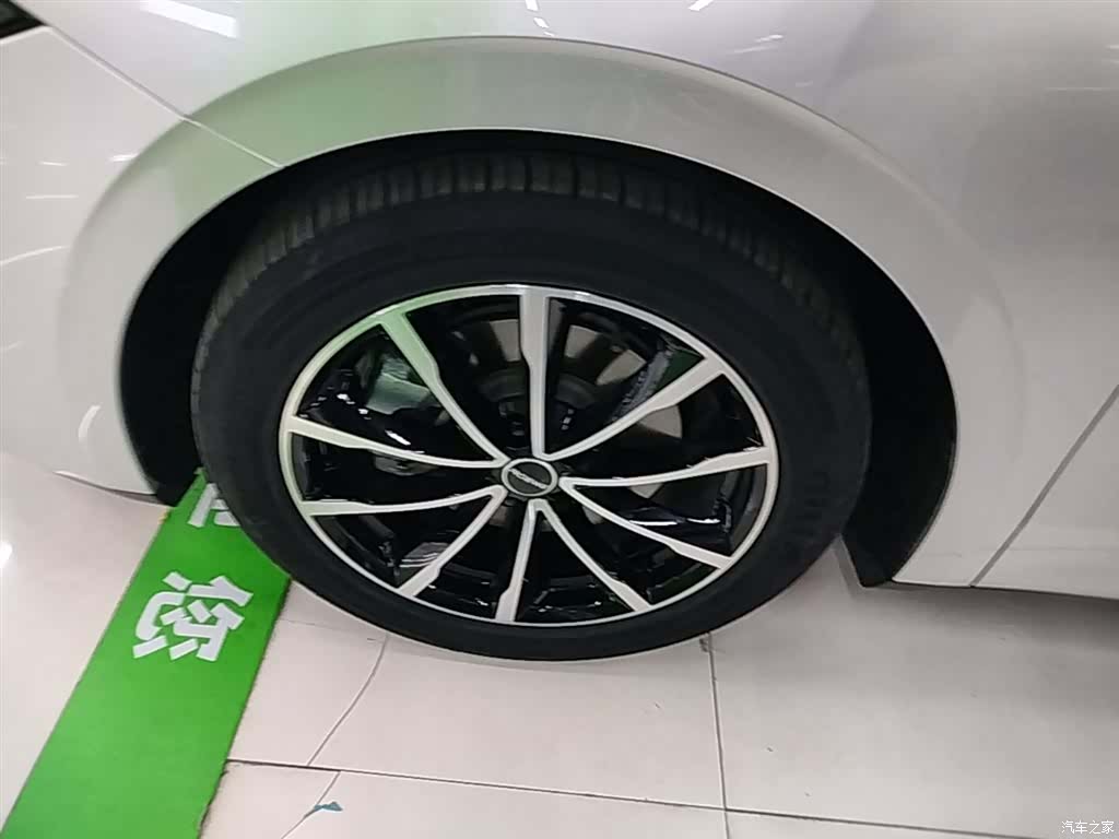 Roewe D7, 2025 23