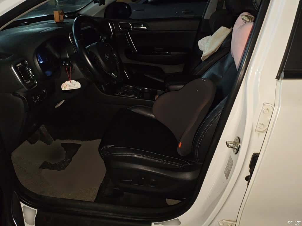 Kia KX5, 2016 12