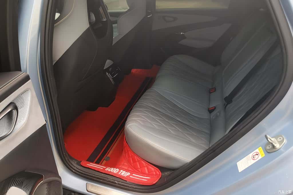 BYD Seal, 2022 11