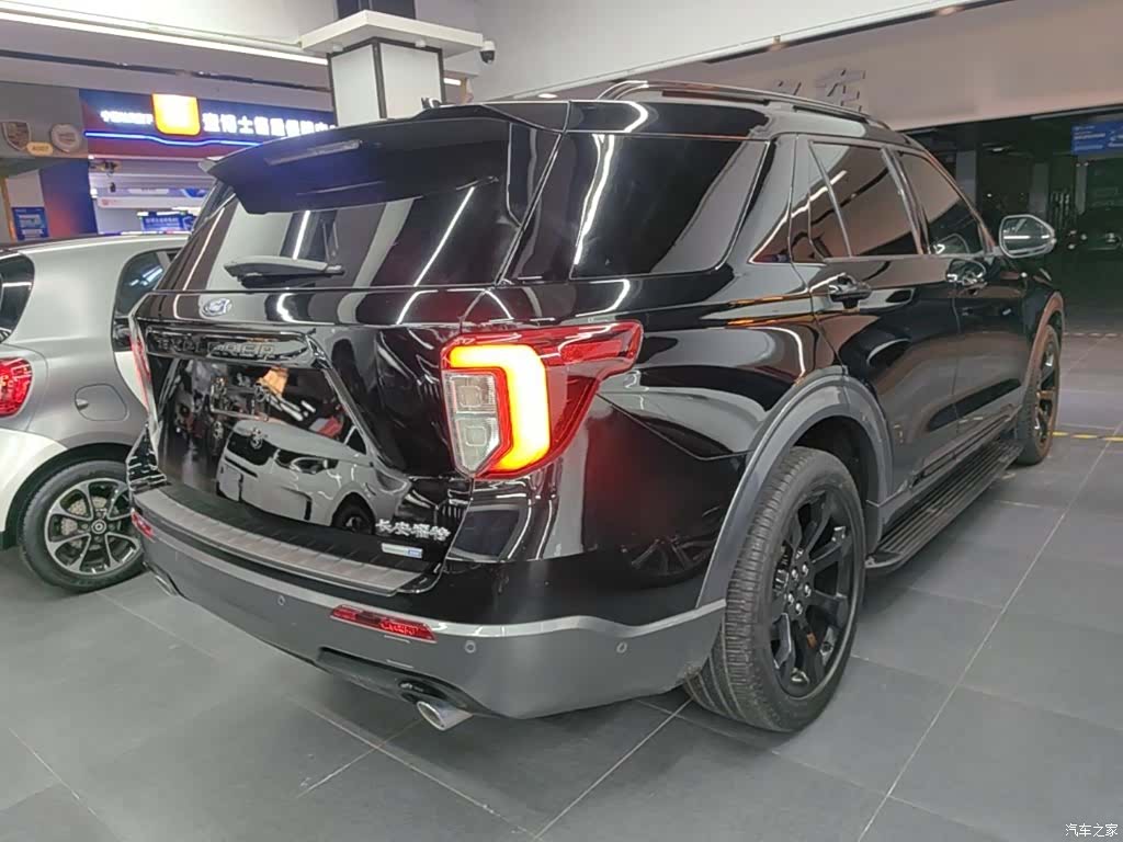 Ford Explorer, 2021 7