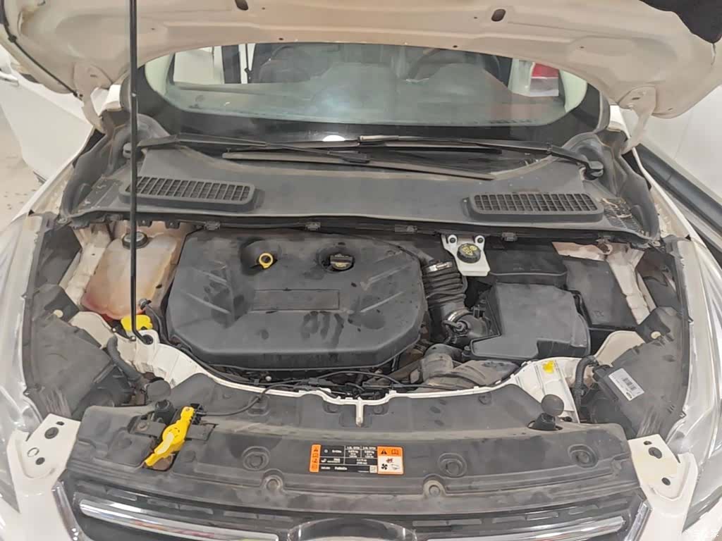 Ford Kuga, 2015 20