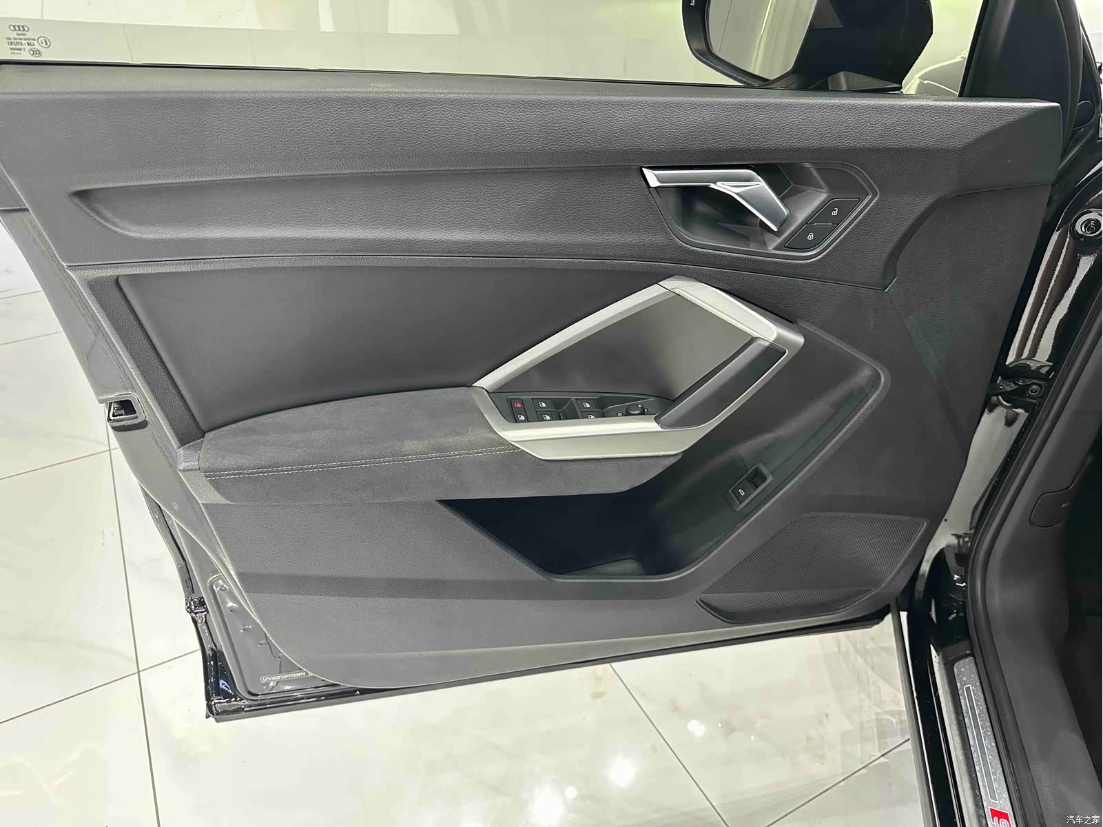 Audi Q3, 2023 9