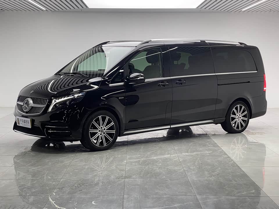 Mercedes-Benz V-class
