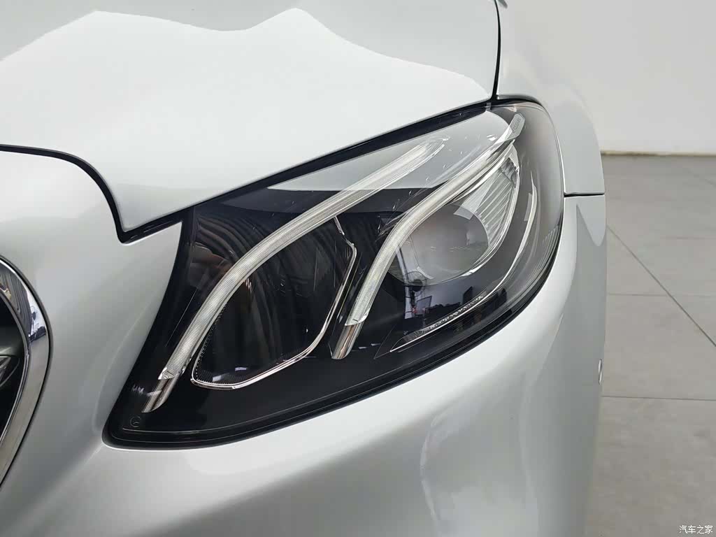 Mercedes-Benz E-Class, 2019 7