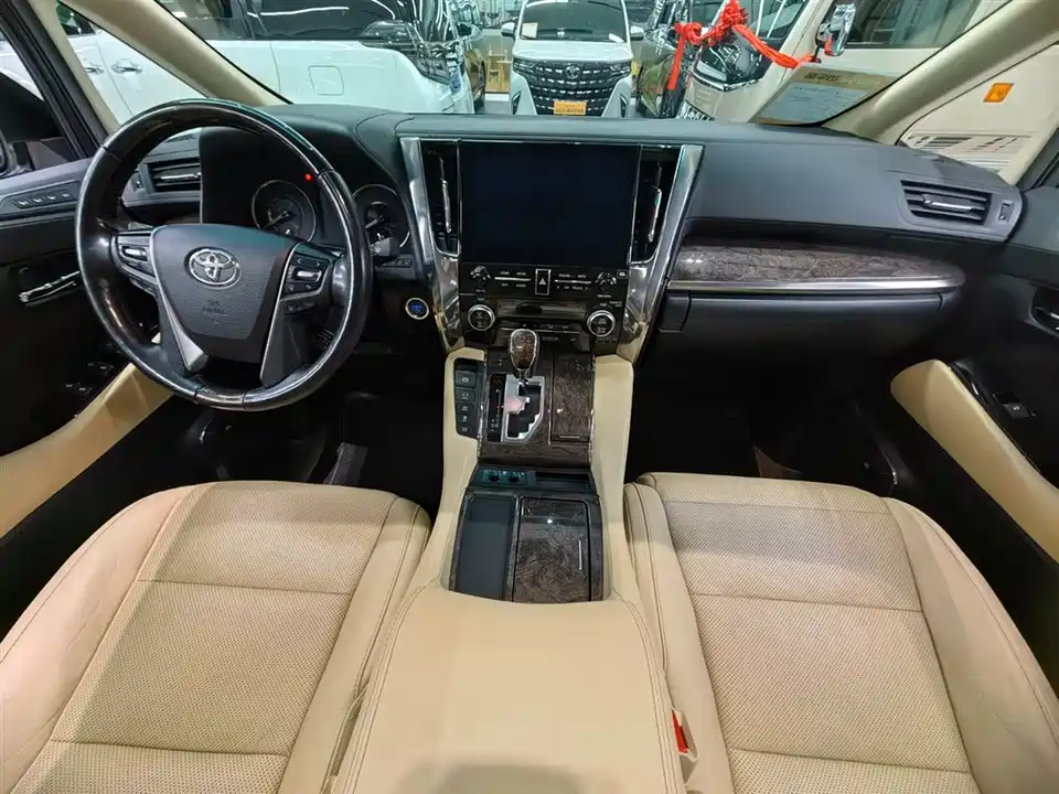 Toyota Elfa Toyota Elfa