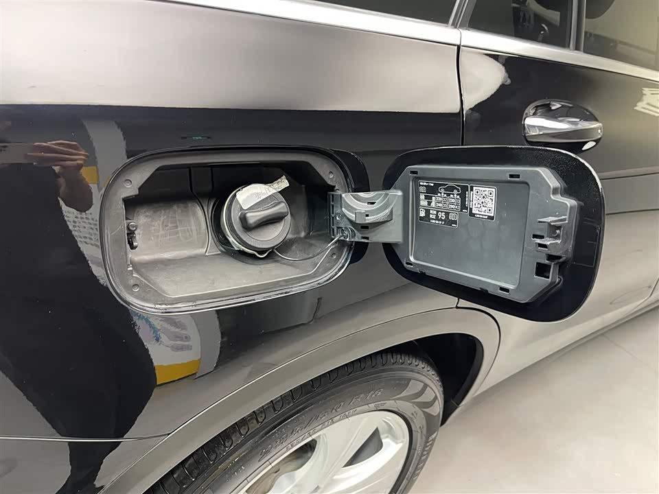 Mercedes-Benz GLC Mercedes-Benz GLC