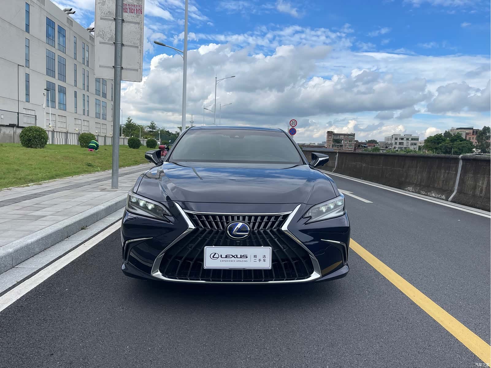 Lexus ES, 2022 2