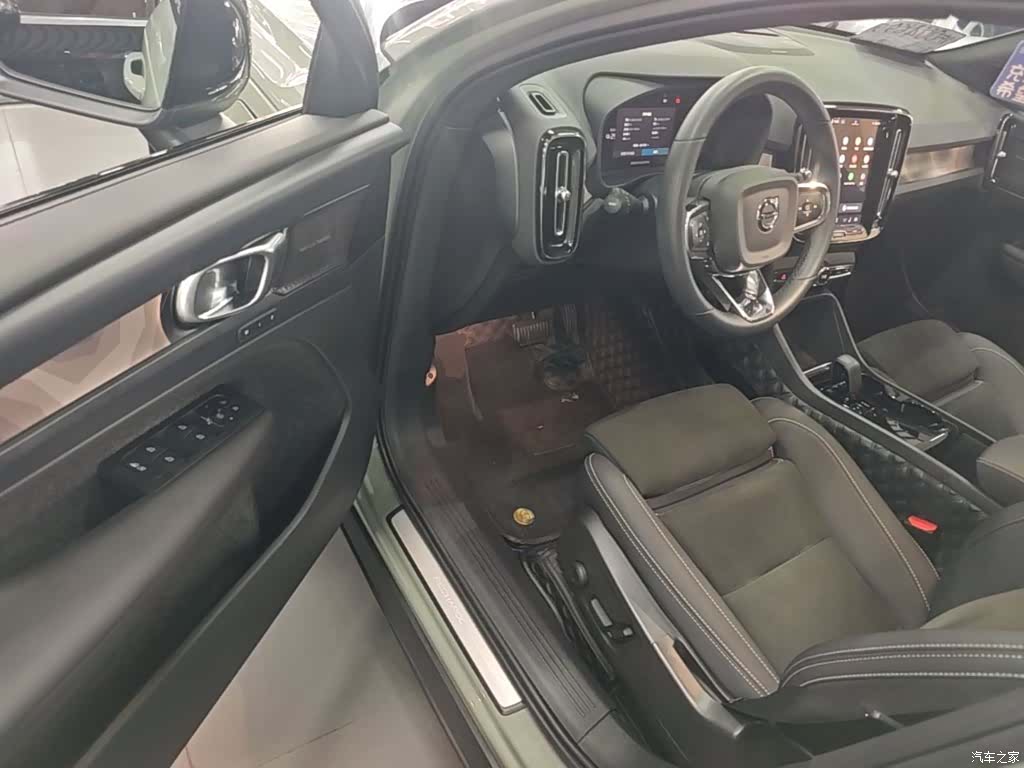 Volvo C40, 2022 16