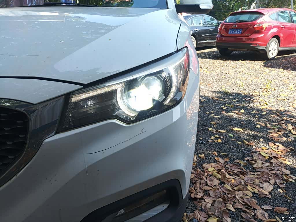 MG ZS, 2018 3
