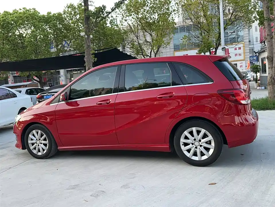 Mercedes-Benz Class B Mercedes-Benz Class B