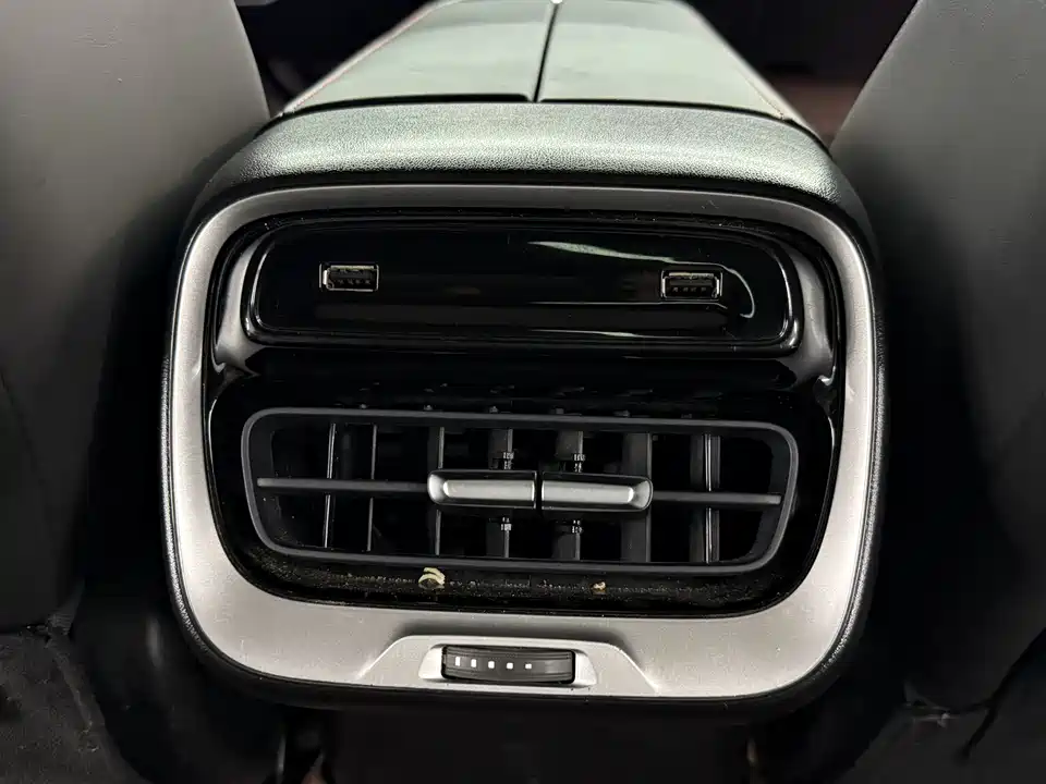 XPENG P7 XPENG P7