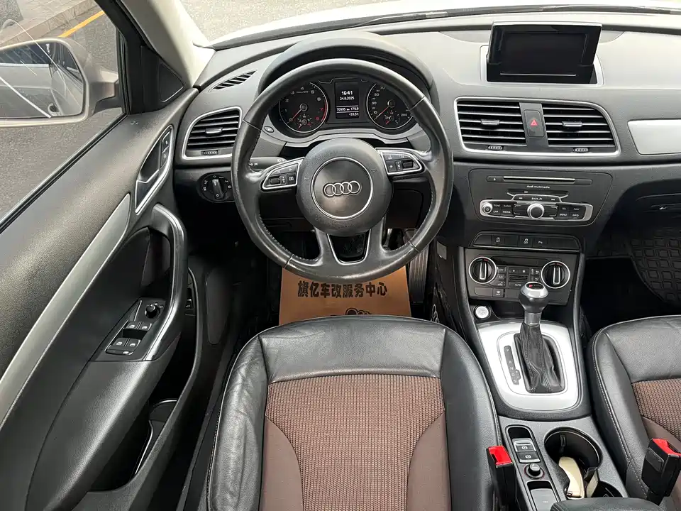 Audi Q3 Audi Q3