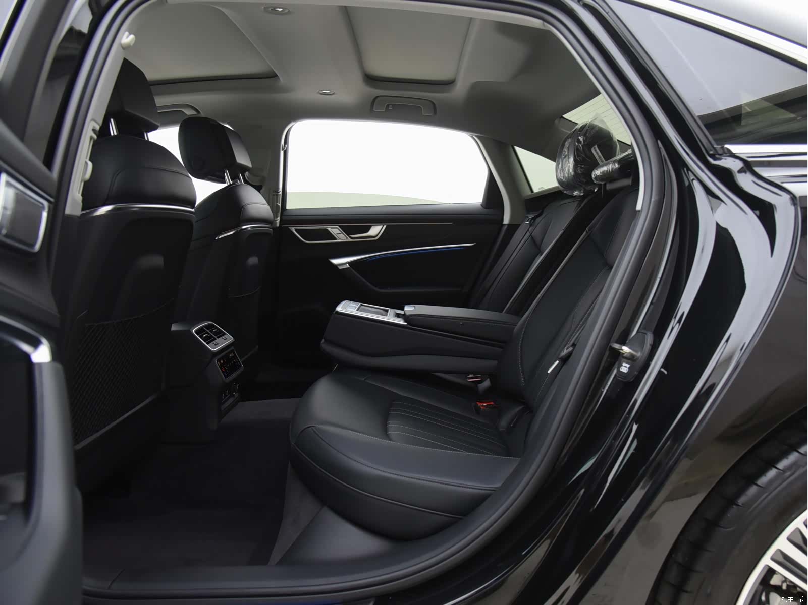 Audi A6L, 2025 8
