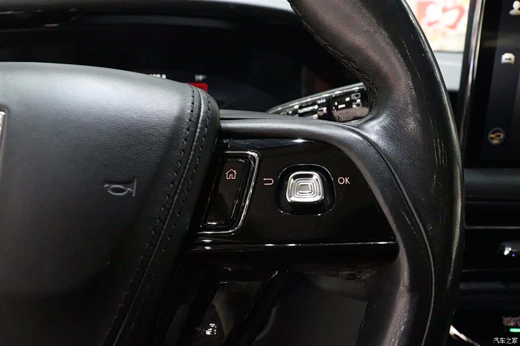 Lincoln Aviator, 2022 18